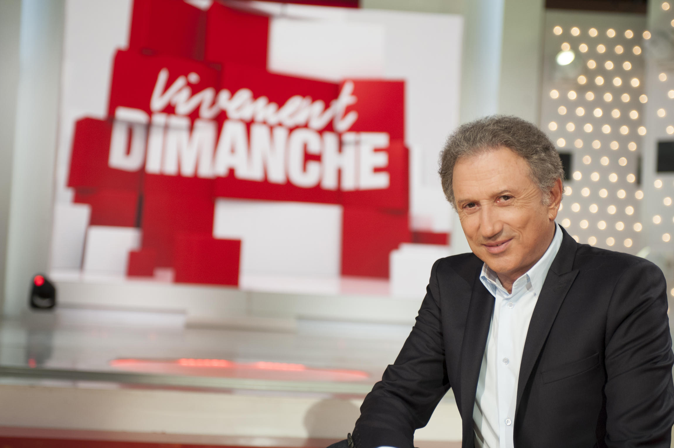 Vivement Dimanche Prochain En Direct Aujourd' Hui